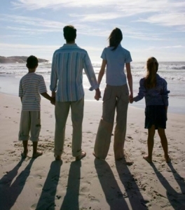Спільна родинна молитва – запорука миру в сім’ї