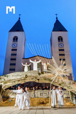 ЩОРІЧНЕ ПОСЛАННЯ БОГОРОДИЦІ, ЦАРИЦІ МИРУ, ЧЕРЕЗ ВІЗІОНЕРА ЯКОВА ЧОЛО, 25 ГРУДНЯ 2025 РОКУ