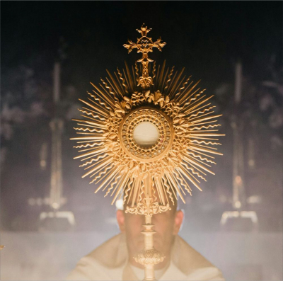 ПІДГОТОВКА ДО ЄВХАРИСТІЇ (о. Славко Барбарич, OFM)